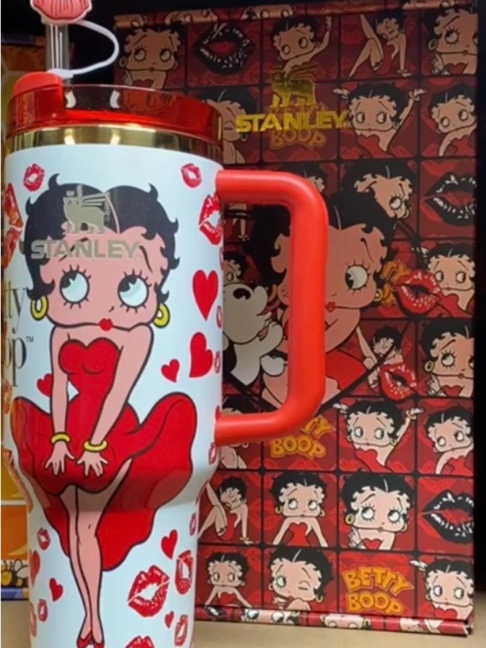 Stanley Red Betty Boop Quencher H2.0 Tumbler